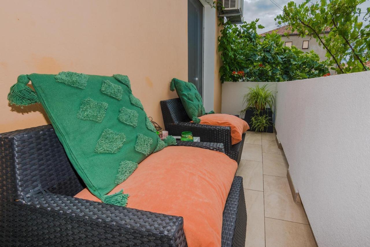 Ferienwohnung Naomi Zadar Exterior foto